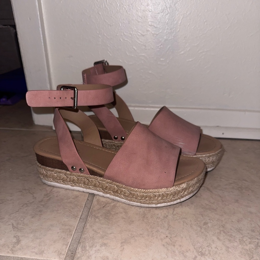 Pink platform heels